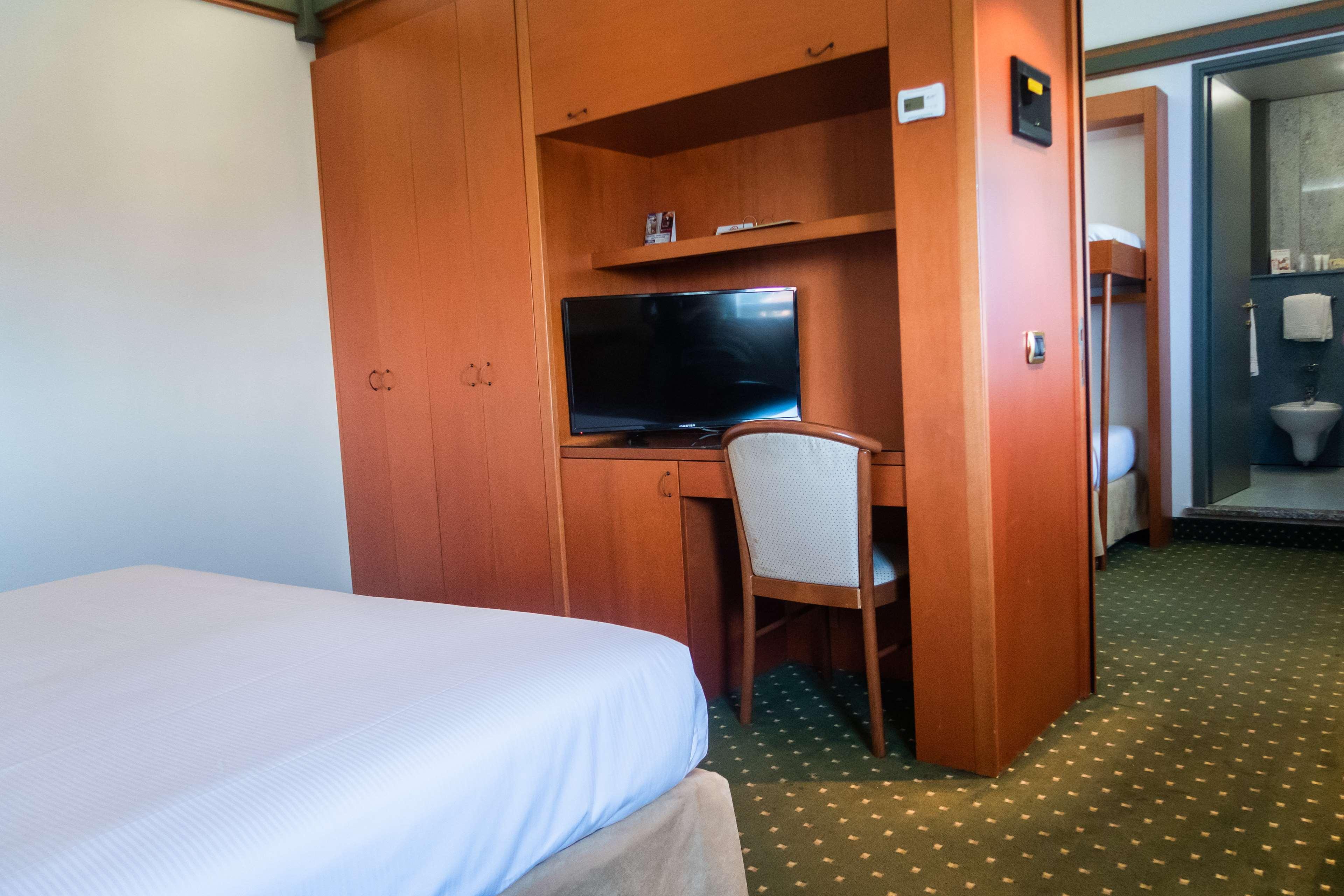 Jet Hotel, Sure Hotel Collection By Best Western ガッララーテ エクステリア 写真