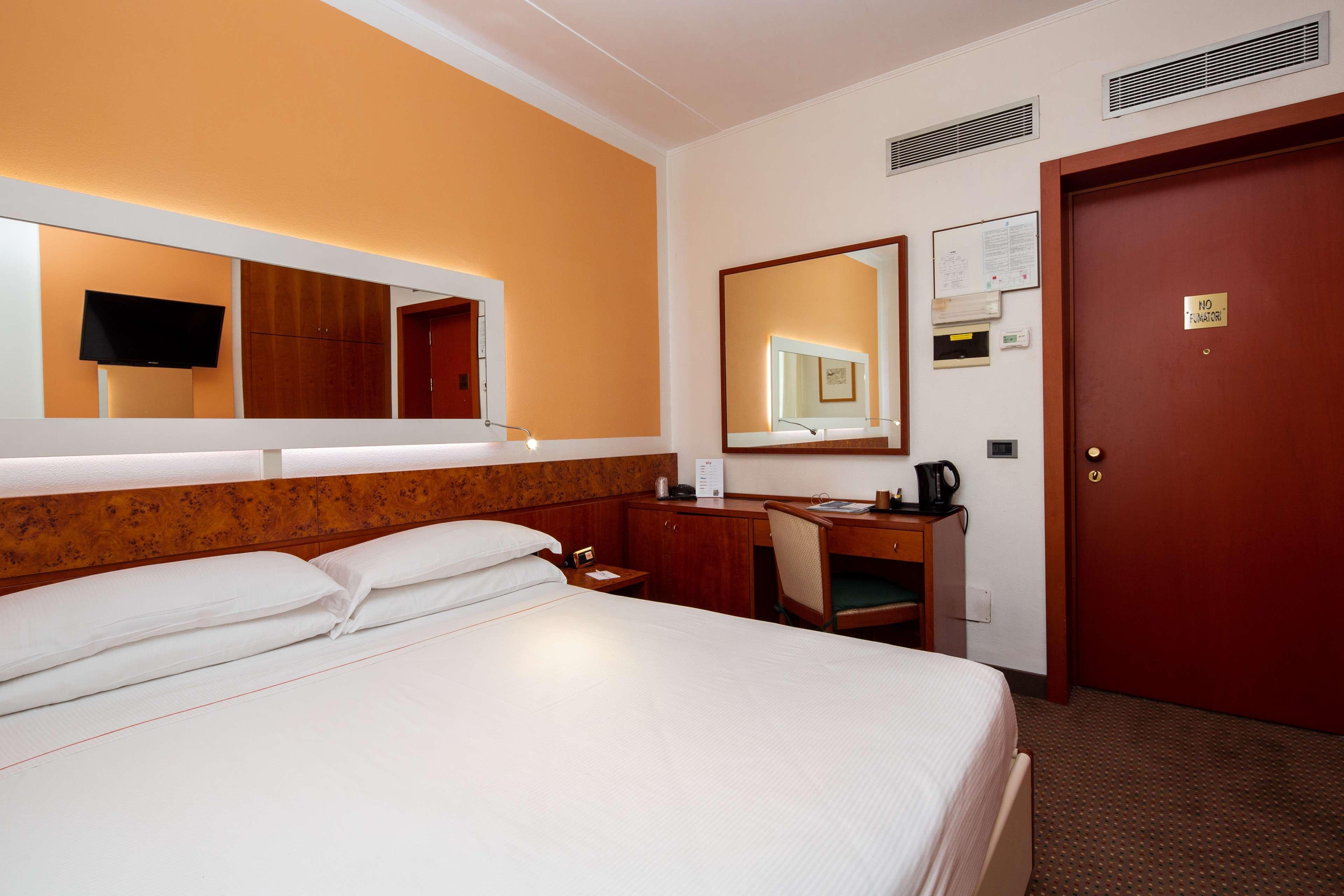 Jet Hotel, Sure Hotel Collection By Best Western ガッララーテ エクステリア 写真