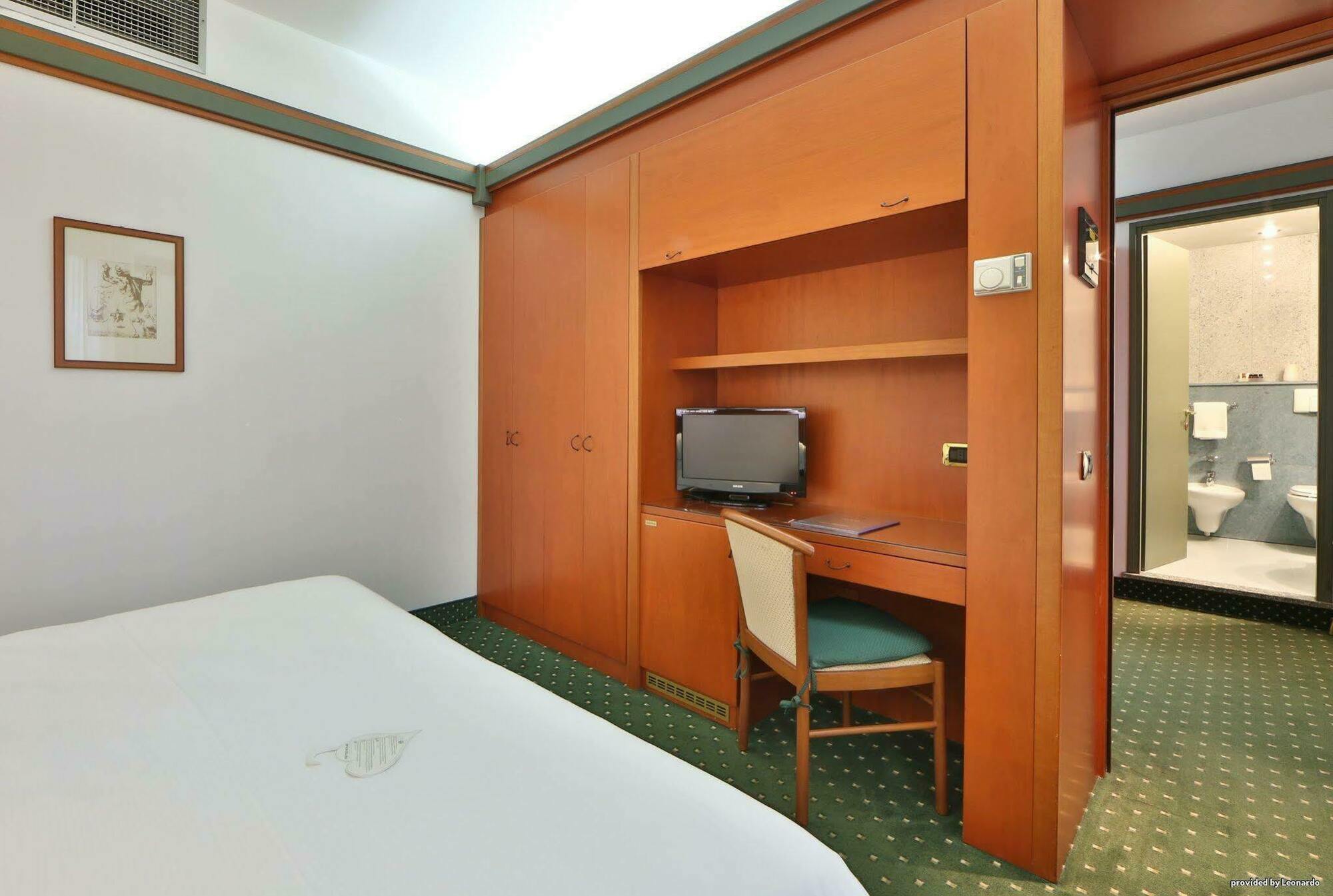Jet Hotel, Sure Hotel Collection By Best Western ガッララーテ エクステリア 写真