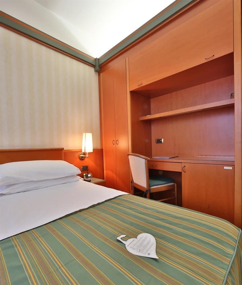 Jet Hotel, Sure Hotel Collection By Best Western ガッララーテ エクステリア 写真
